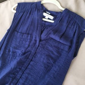 Loft small navy silky tank